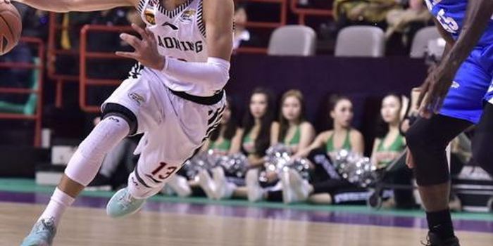 了整个团队 了整个团队